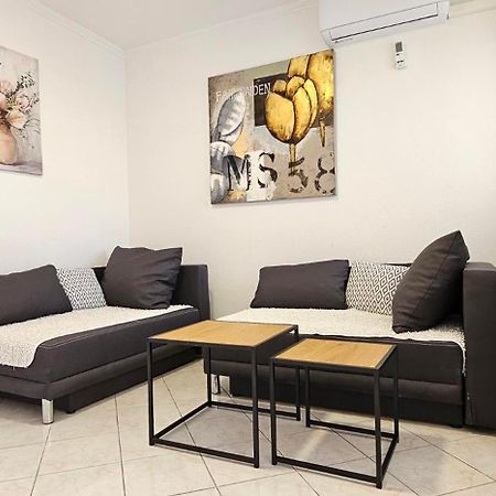 Apartment Vlado Върсар Екстериор снимка